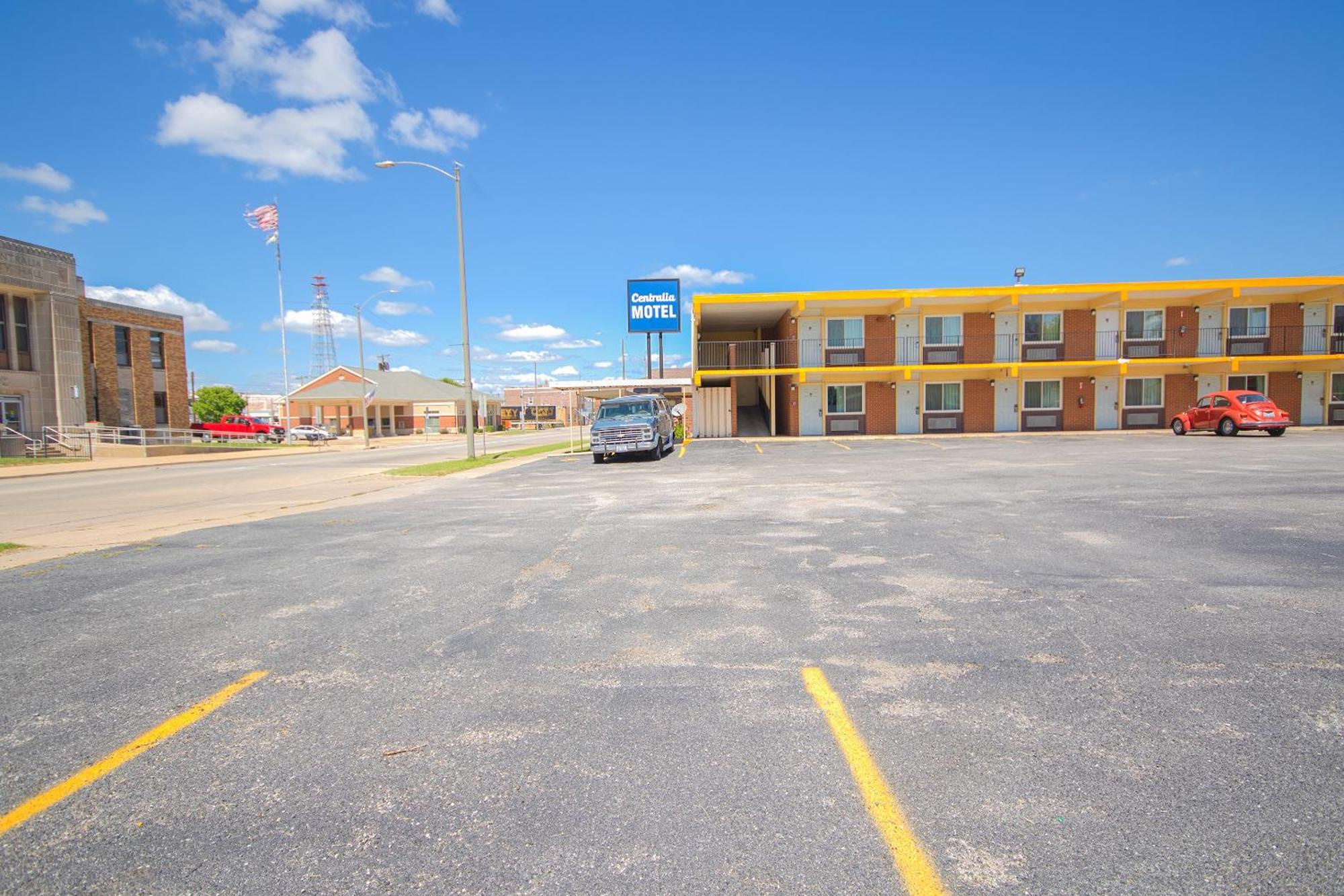 Centralia Motel Near Downtown By Oyo Exteriör bild